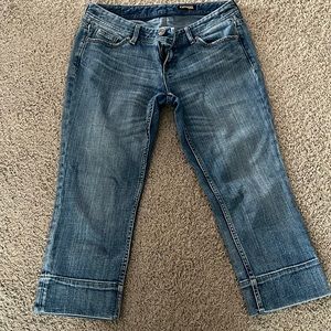 Express Capri jeans, size 8